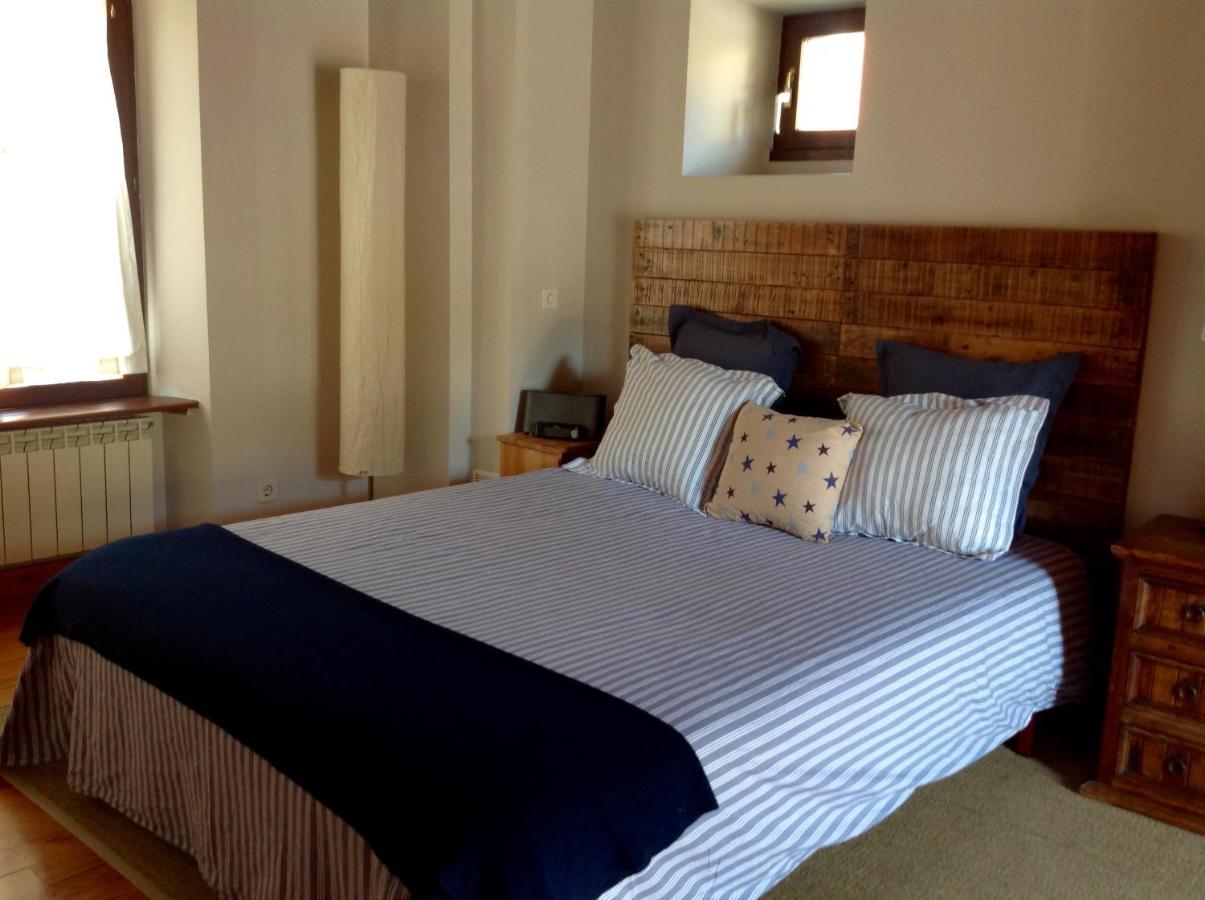 Casa De La Tila Appartement Arenas De Cabrales Buitenkant foto