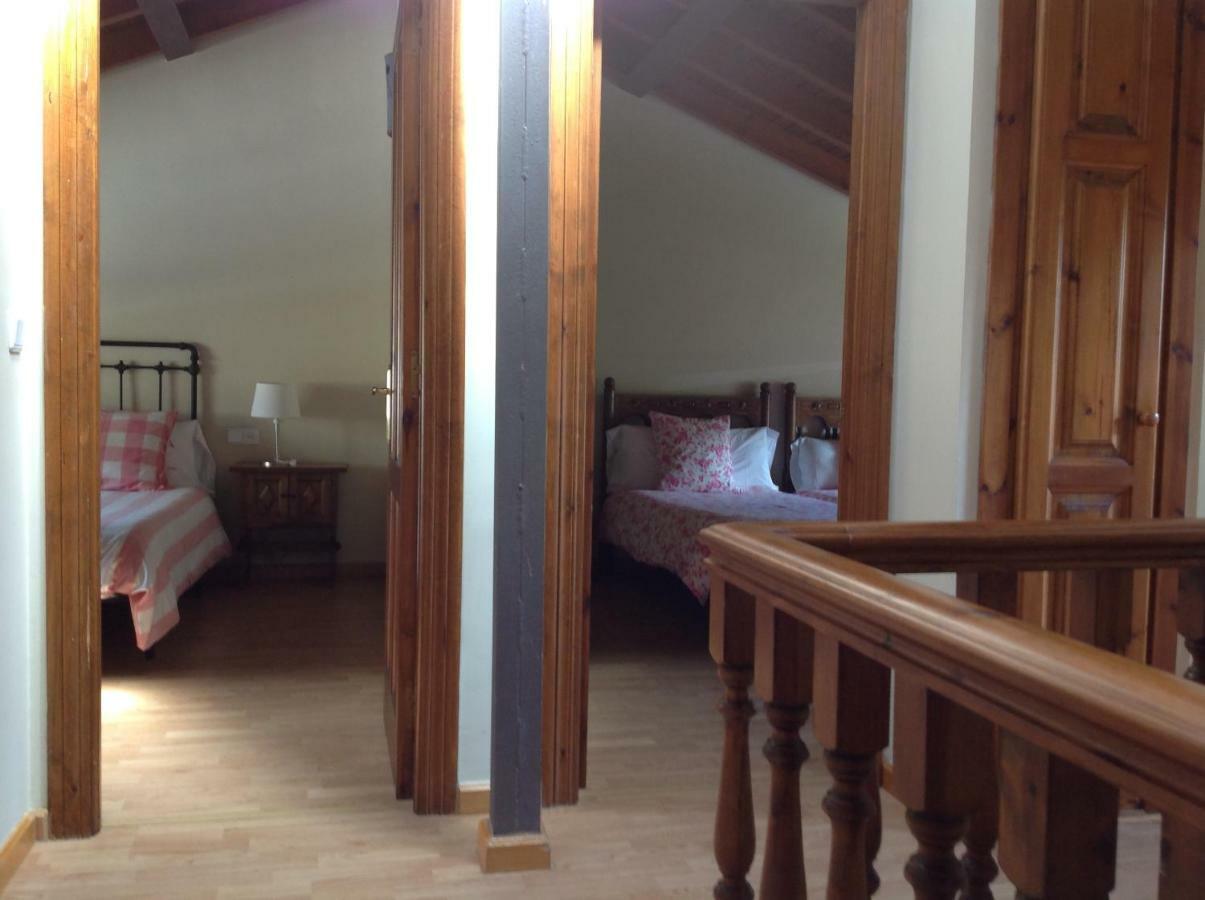 Casa De La Tila Appartement Arenas De Cabrales Buitenkant foto