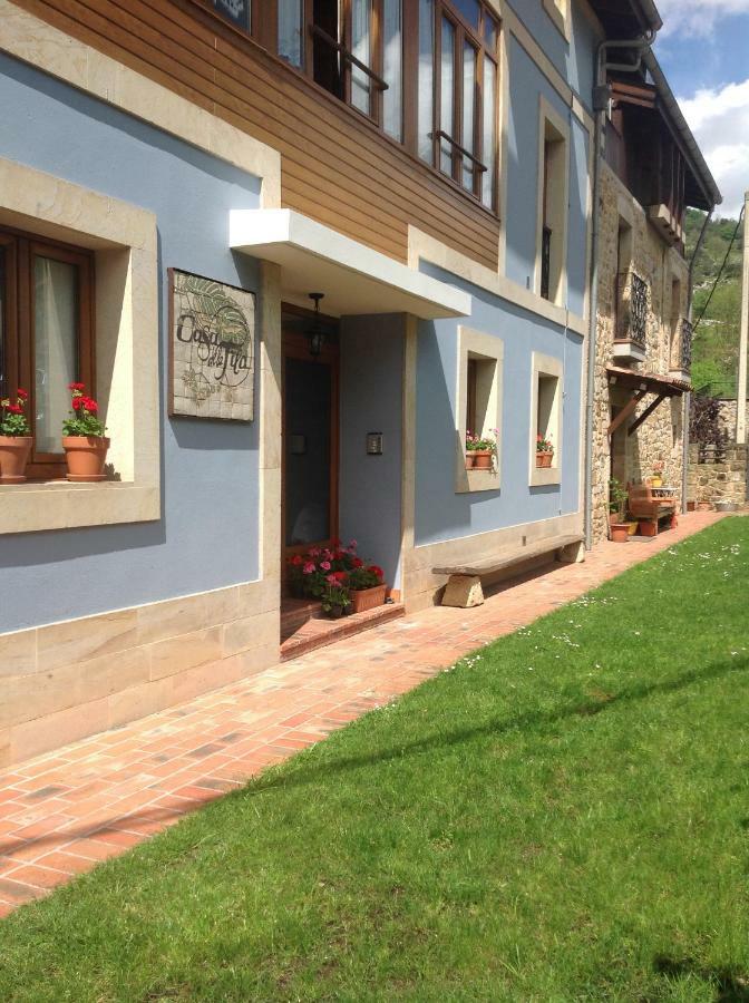 Casa De La Tila Appartement Arenas De Cabrales Buitenkant foto